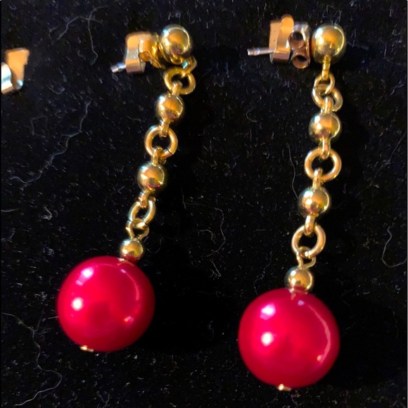 Red Ball Dangling Golden Pierced Earrings - Picture 1 of 4